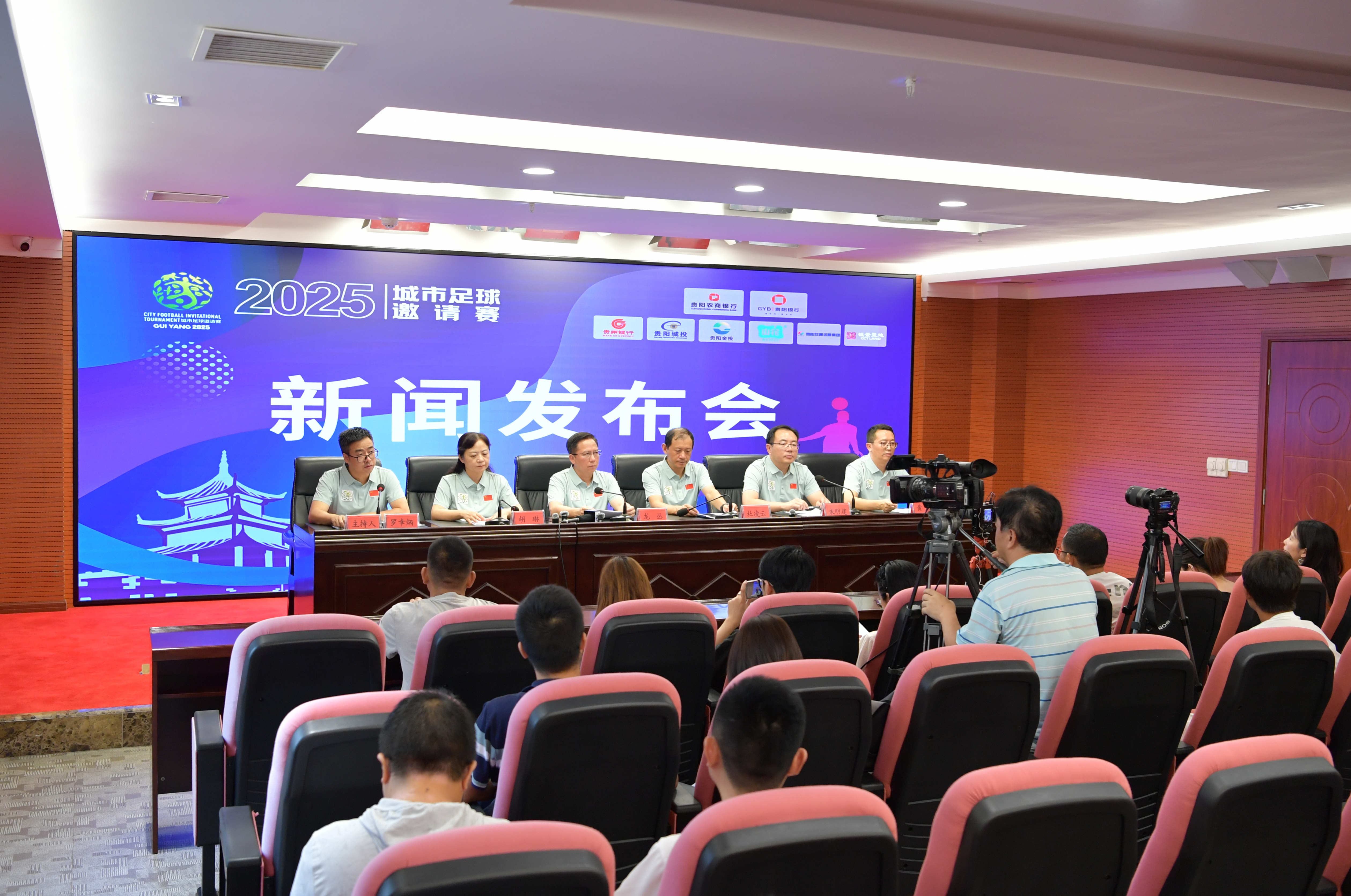 一个清晰答 一个清晰答